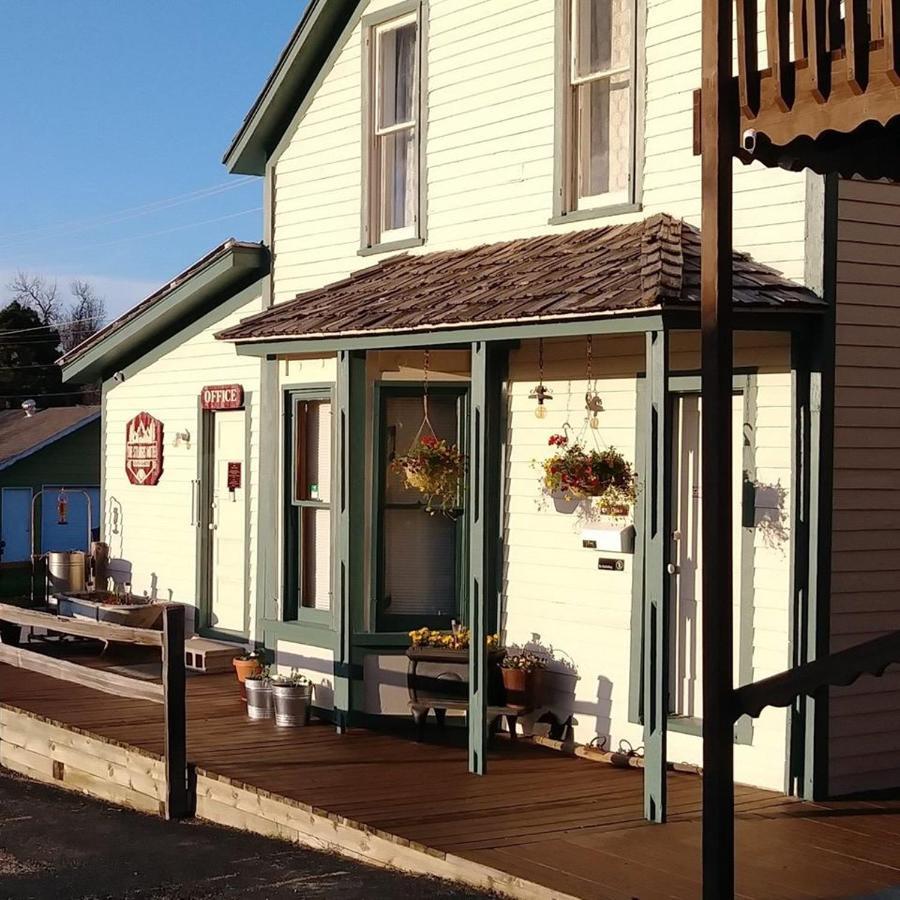 The Sturgis Motel Екстер'єр фото