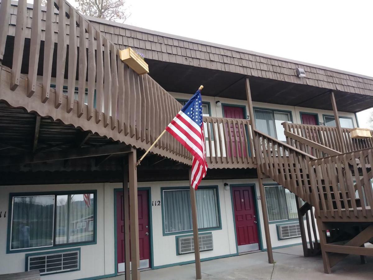 The Sturgis Motel Екстер'єр фото