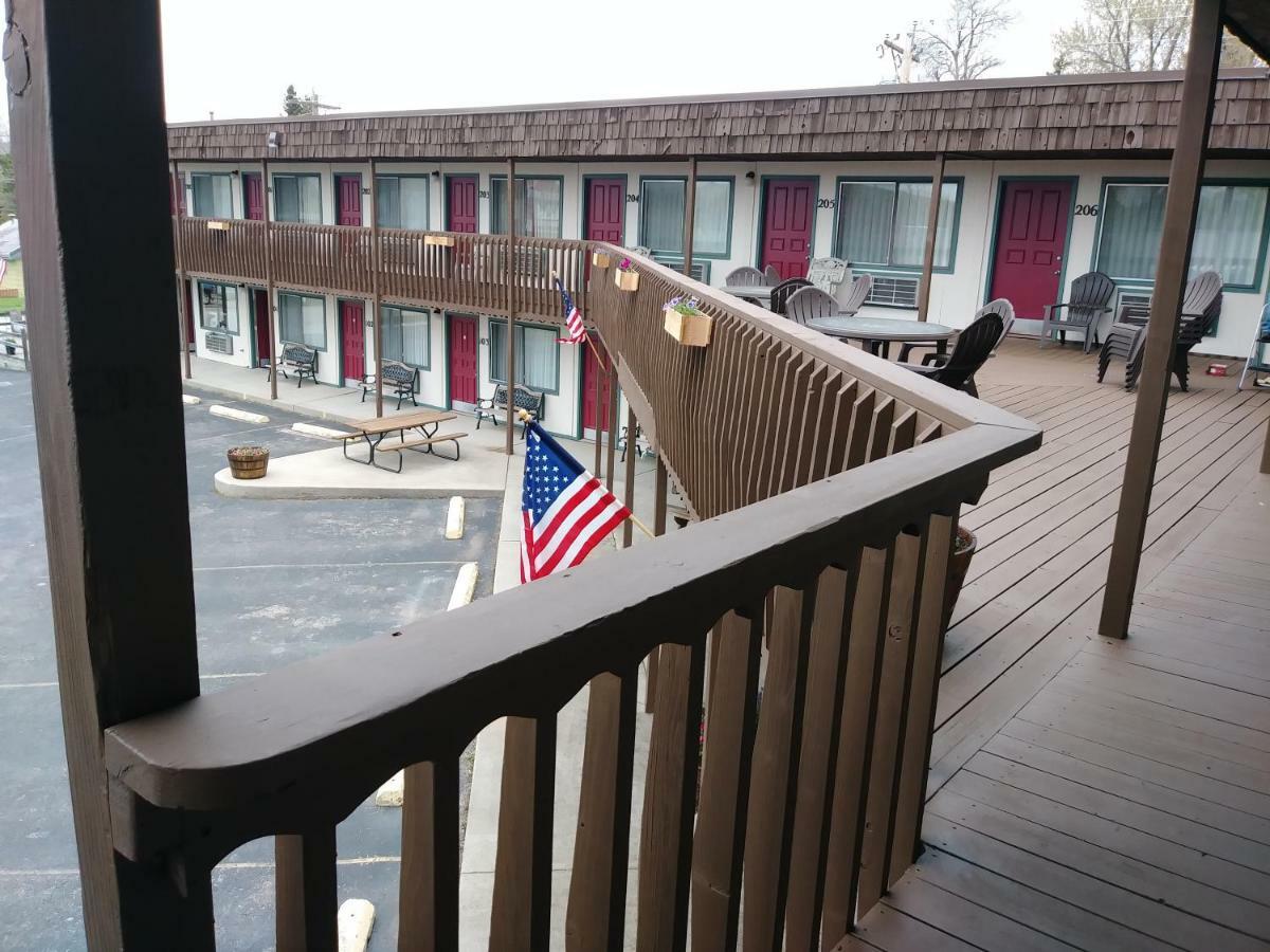 The Sturgis Motel Екстер'єр фото