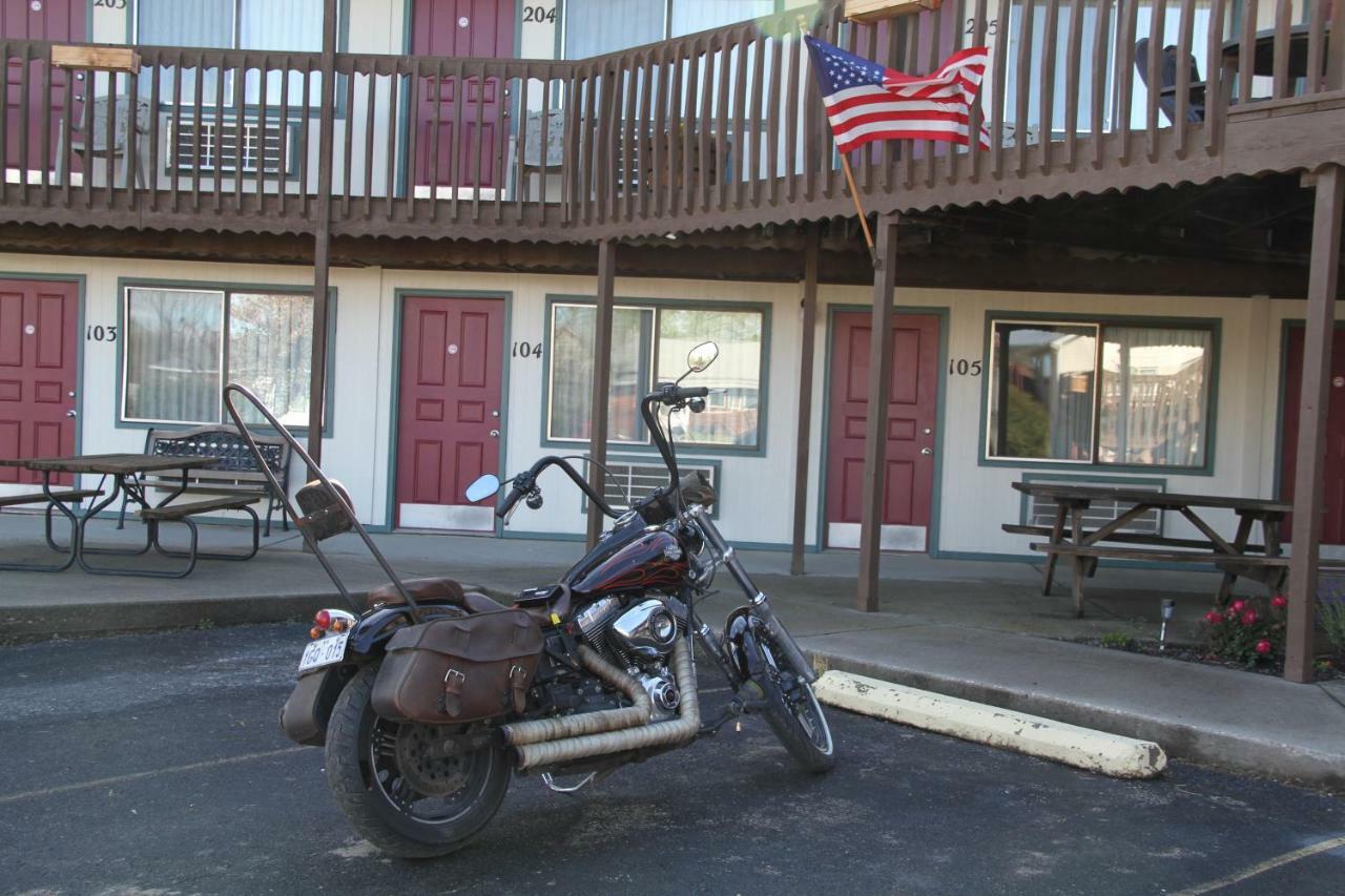 The Sturgis Motel Екстер'єр фото