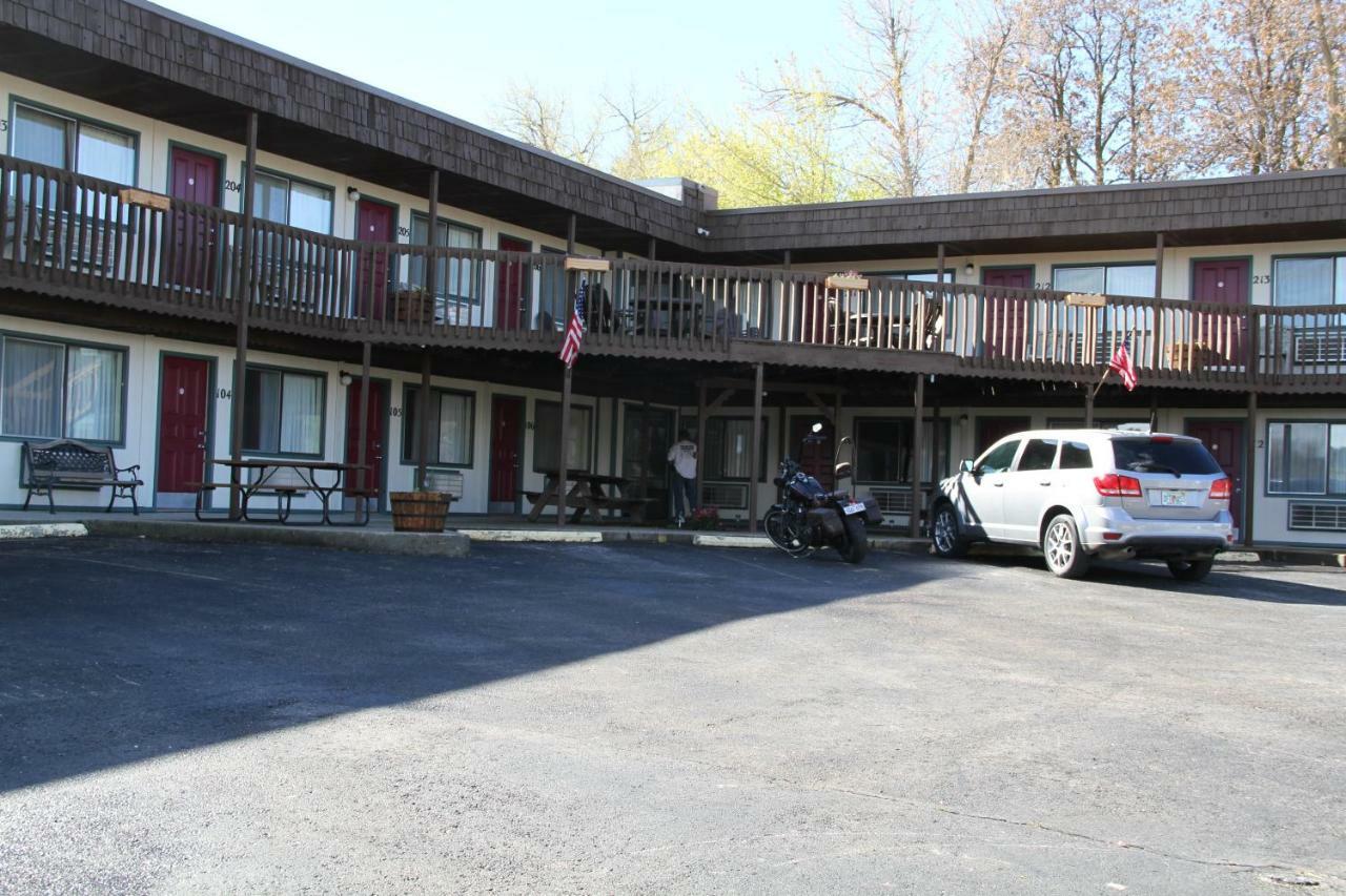 The Sturgis Motel Екстер'єр фото