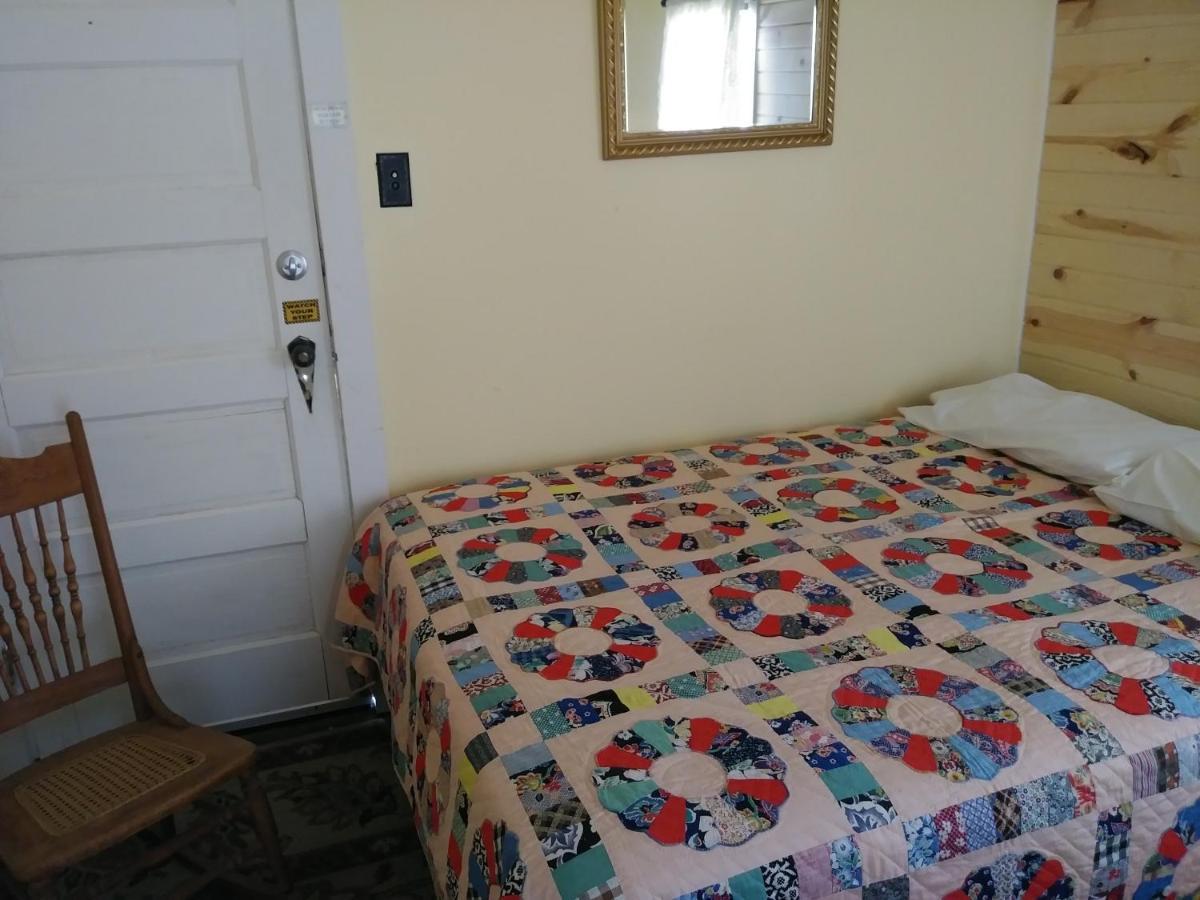 The Sturgis Motel Екстер'єр фото