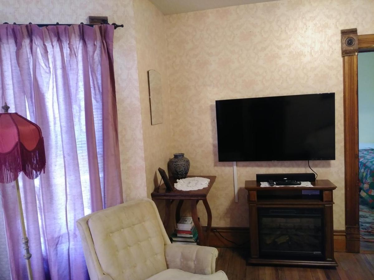 The Sturgis Motel Екстер'єр фото